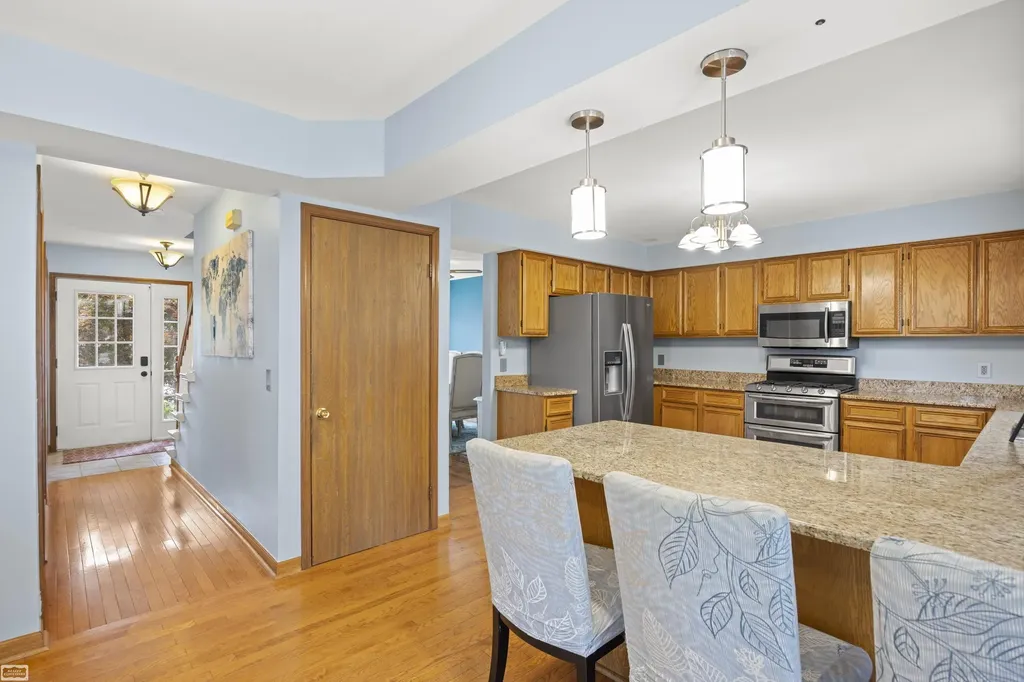 34346 Claudia Court Sterling Heights City MI 48310