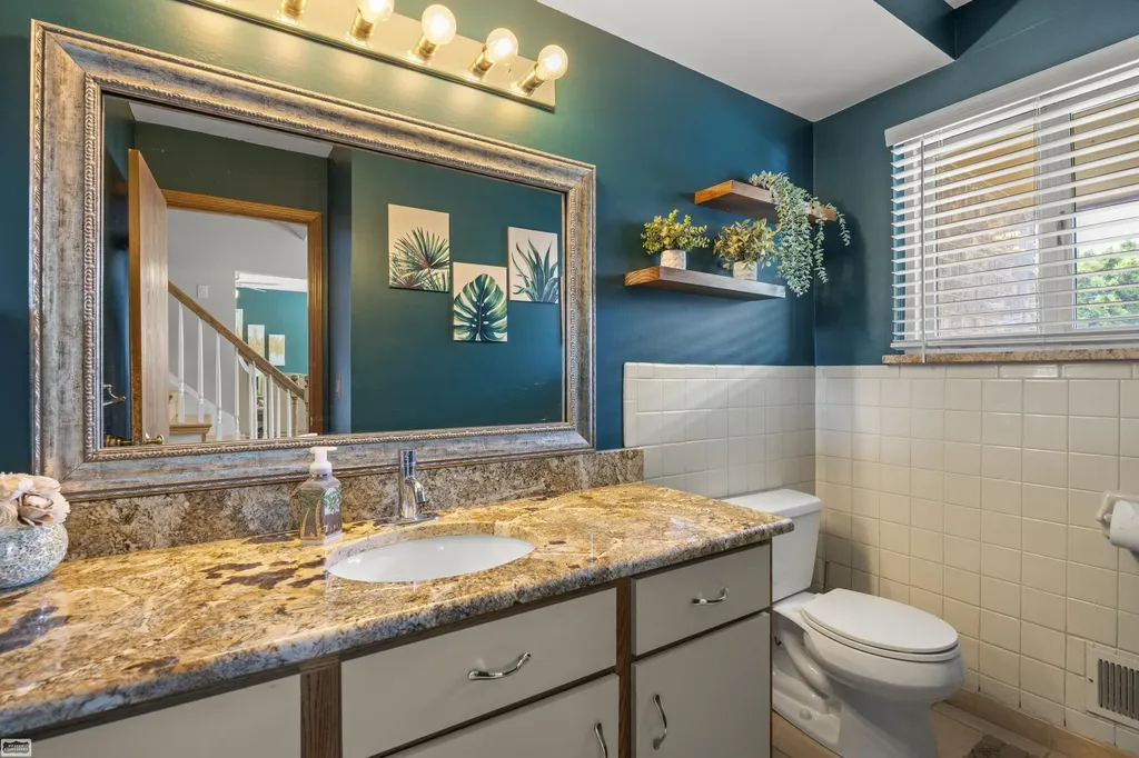 34346 Claudia Court Sterling Heights City MI 48310