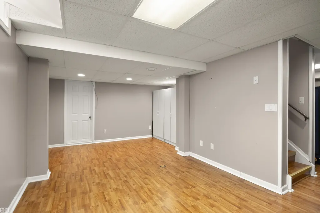 34346 Claudia Court Sterling Heights City MI 48310