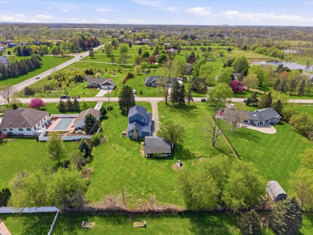9497 Mcwain Road Grand Blanc Charter Township MI 48439