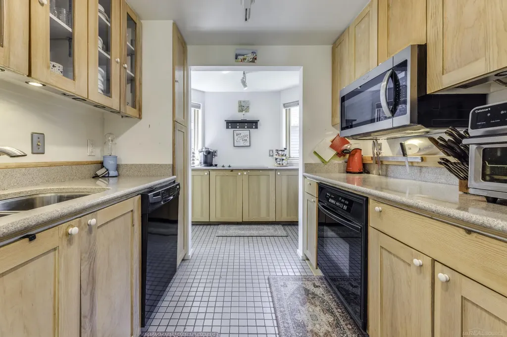 5397 Dallas Street Lexington Village MI 48450