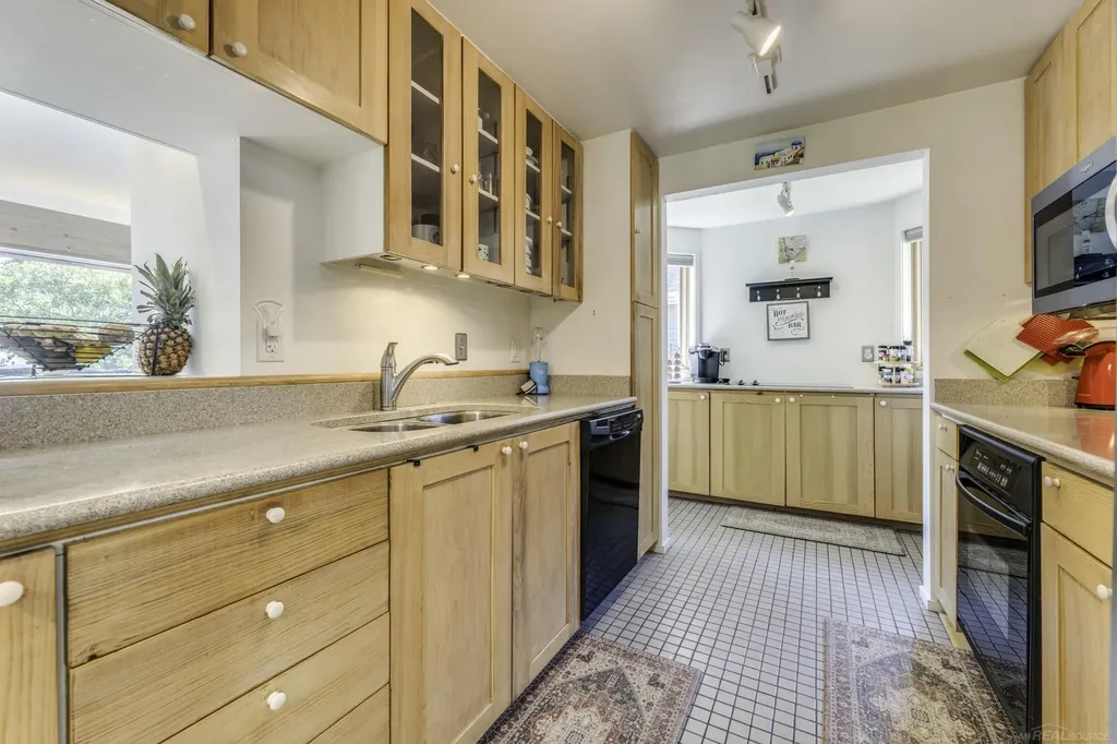 5397 Dallas Street Lexington Village MI 48450