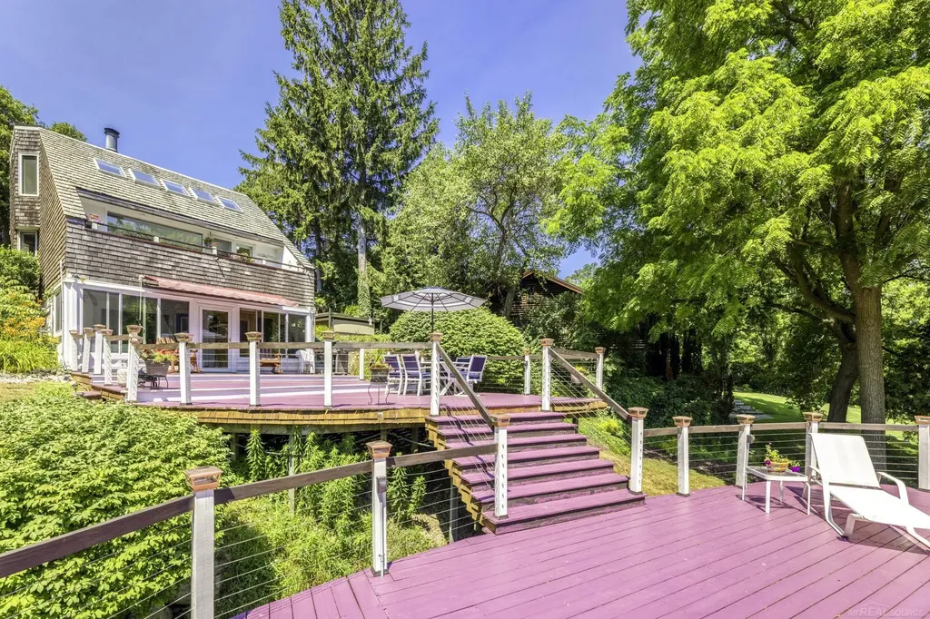 5397 Dallas Street Lexington Village MI 48450