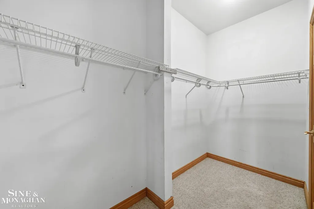 5950 Rosewood Parkway White Lake Charter Township MI 48383