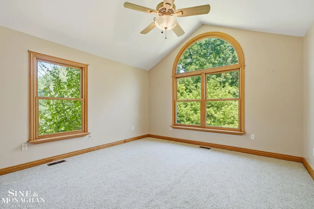 5950 Rosewood Parkway White Lake Charter Township MI 48383