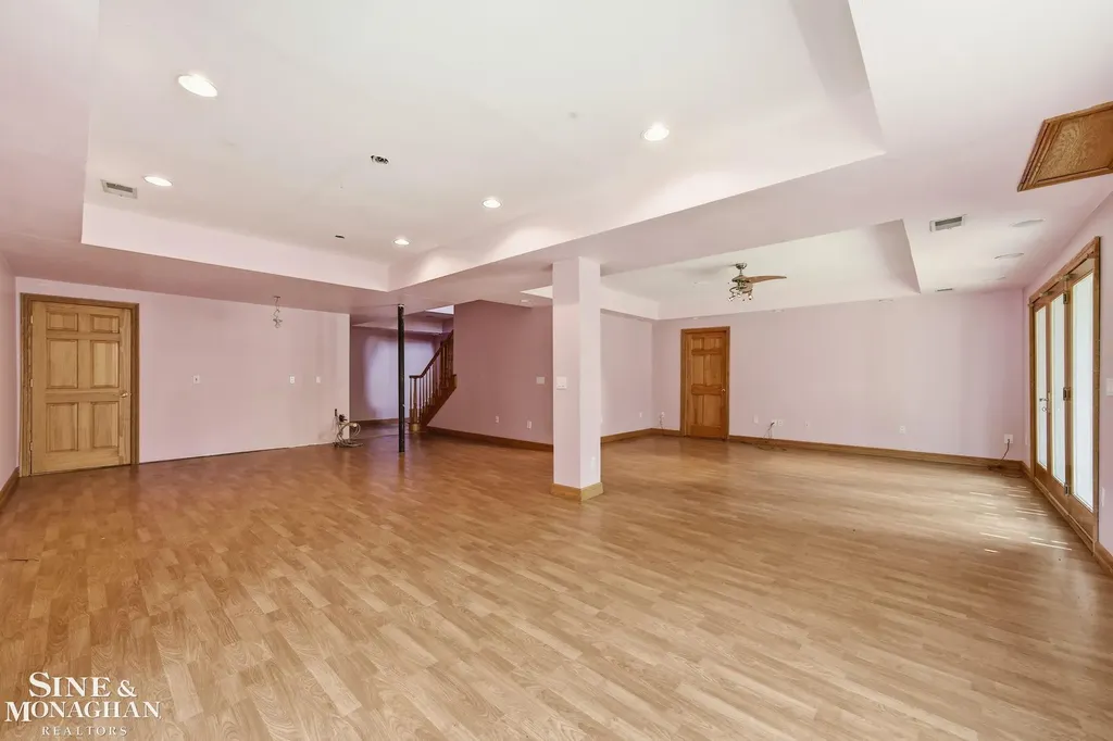 5950 Rosewood Parkway White Lake Charter Township MI 48383