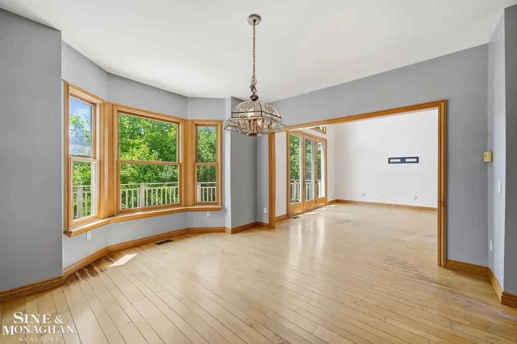 5950 Rosewood Parkway White Lake Charter Township MI 48383