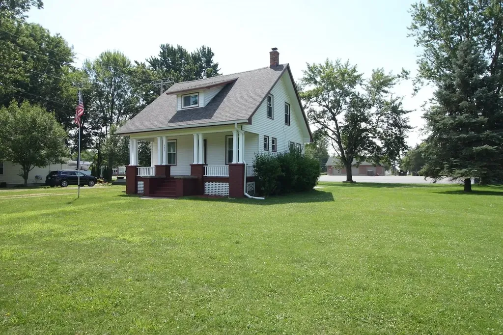 9477 Short Cut Road Ira Township MI 48023