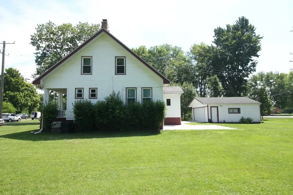 9477 Short Cut Road Ira Township MI 48023