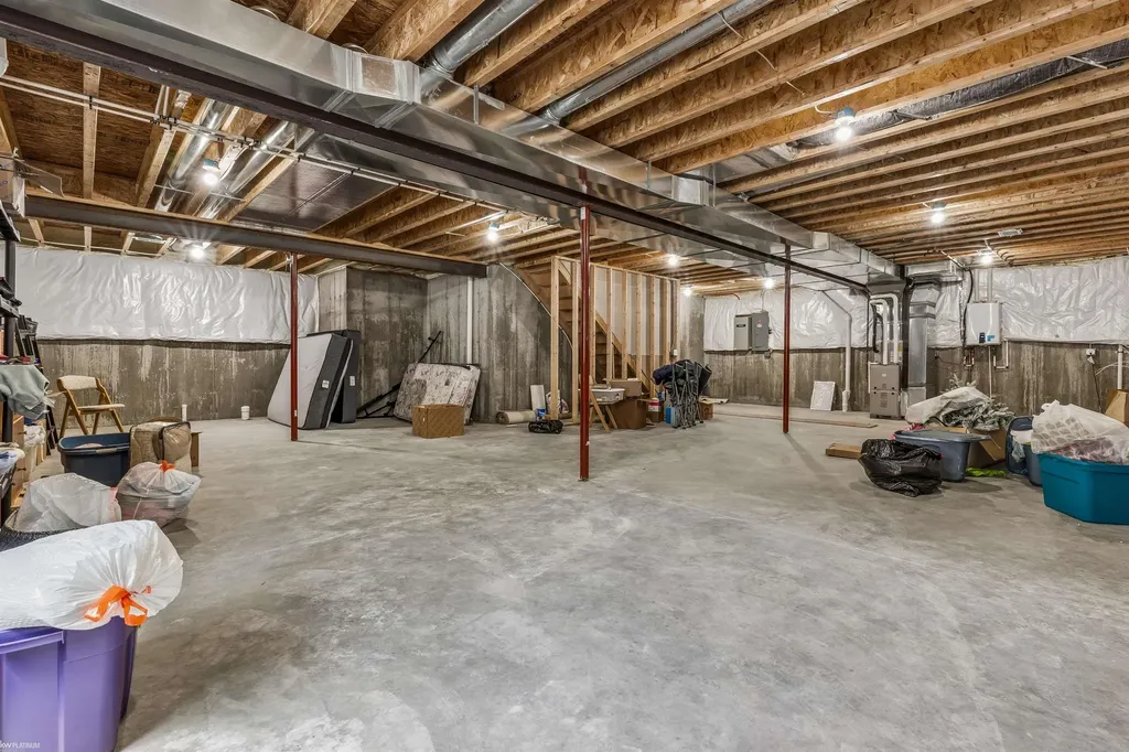 2043 Edward E Lane Kimball Township MI 48074