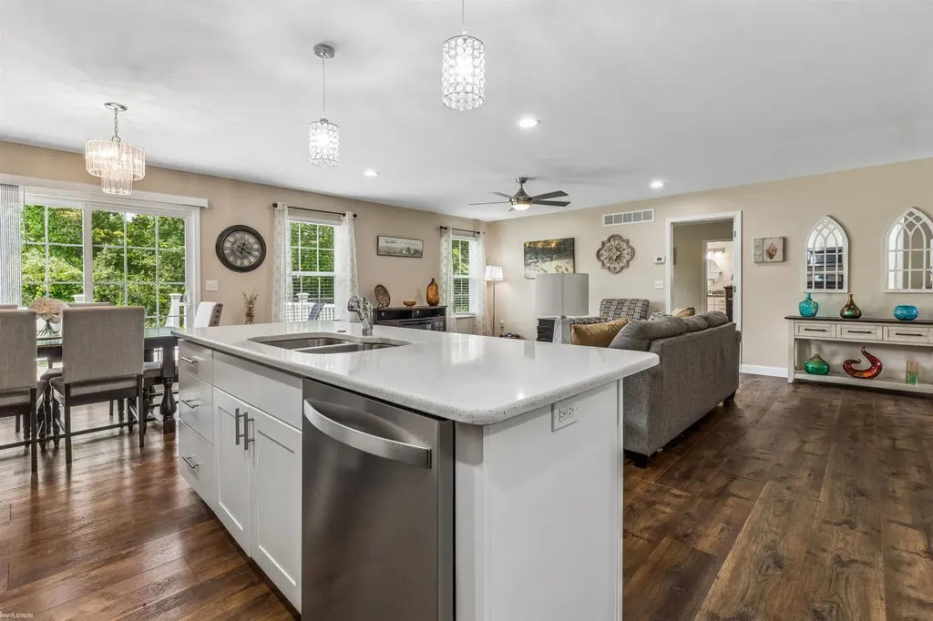2043 Edward E Lane Kimball Township MI 48074
