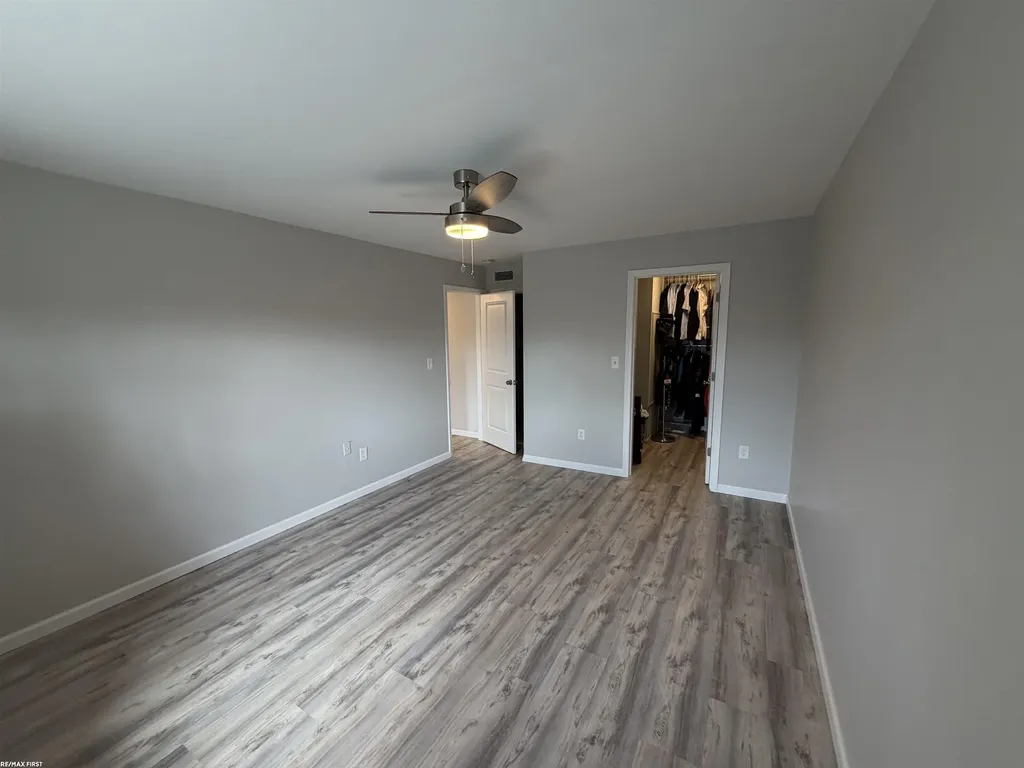 322 Riviera Street St. Clair Shores City MI 48080