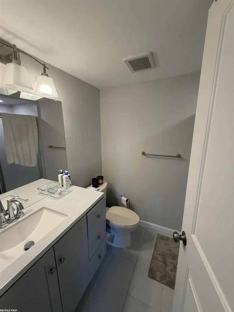 322 Riviera Street St. Clair Shores City MI 48080