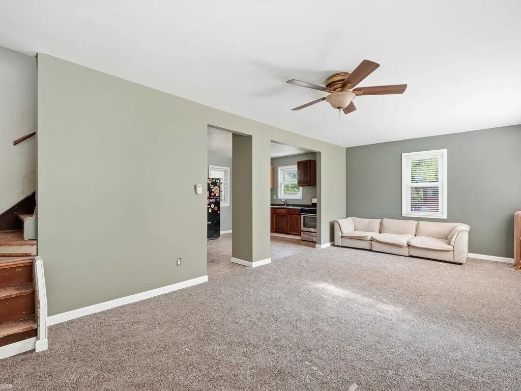 18513 Wakenden Street Redford Charter Township MI 48240