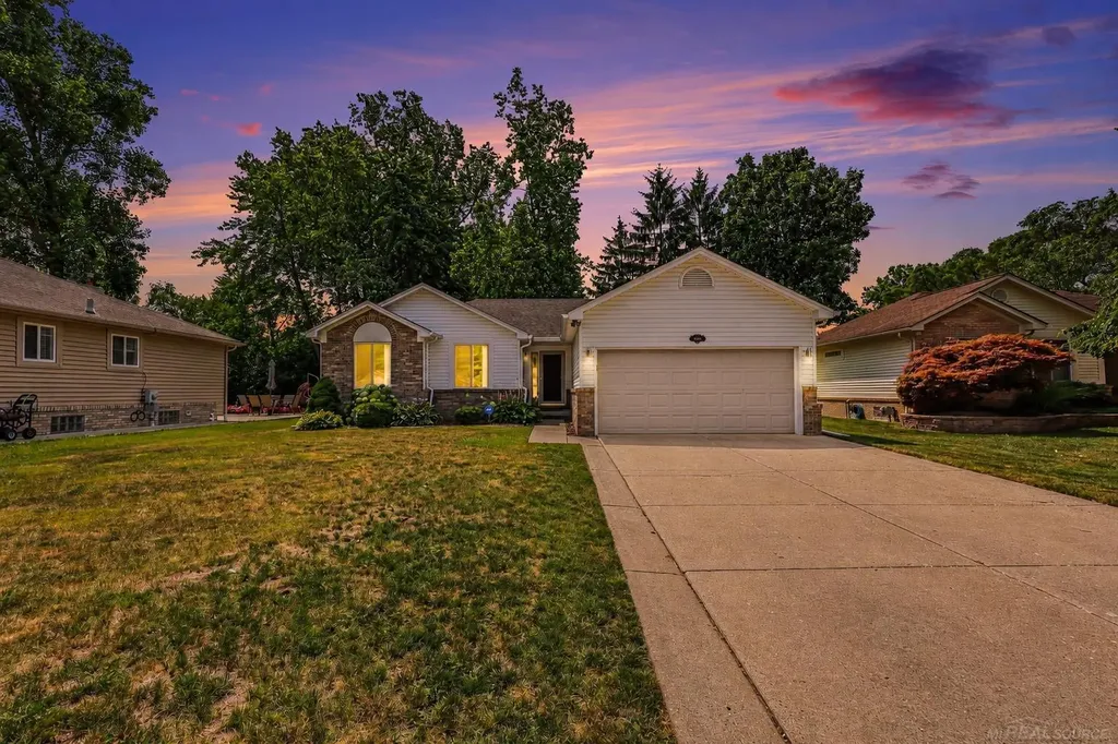 6016 Mulberry Drive Sterling Heights City MI 48314