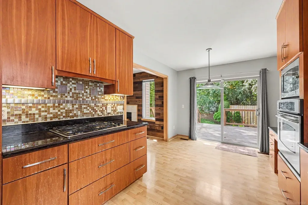 6016 Mulberry Drive Sterling Heights City MI 48314