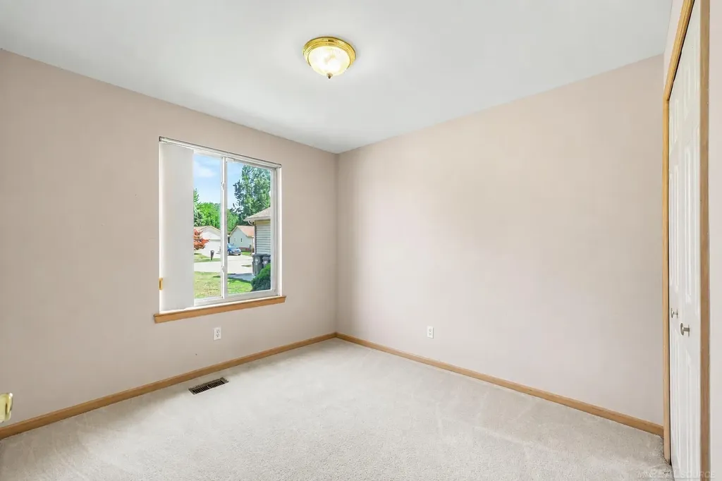 6016 Mulberry Drive Sterling Heights City MI 48314