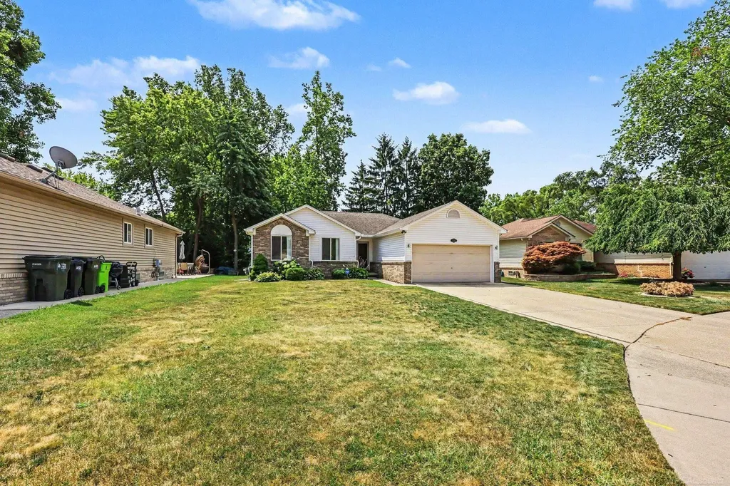6016 Mulberry Drive Sterling Heights City MI 48314