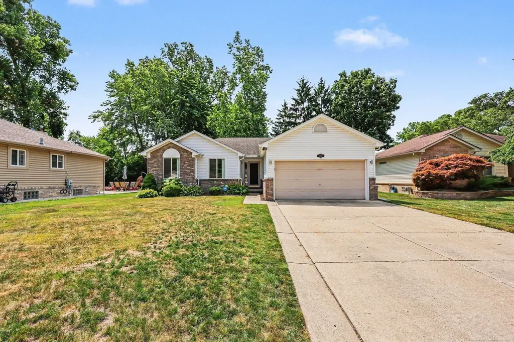 6016 Mulberry Drive Sterling Heights City MI 48314