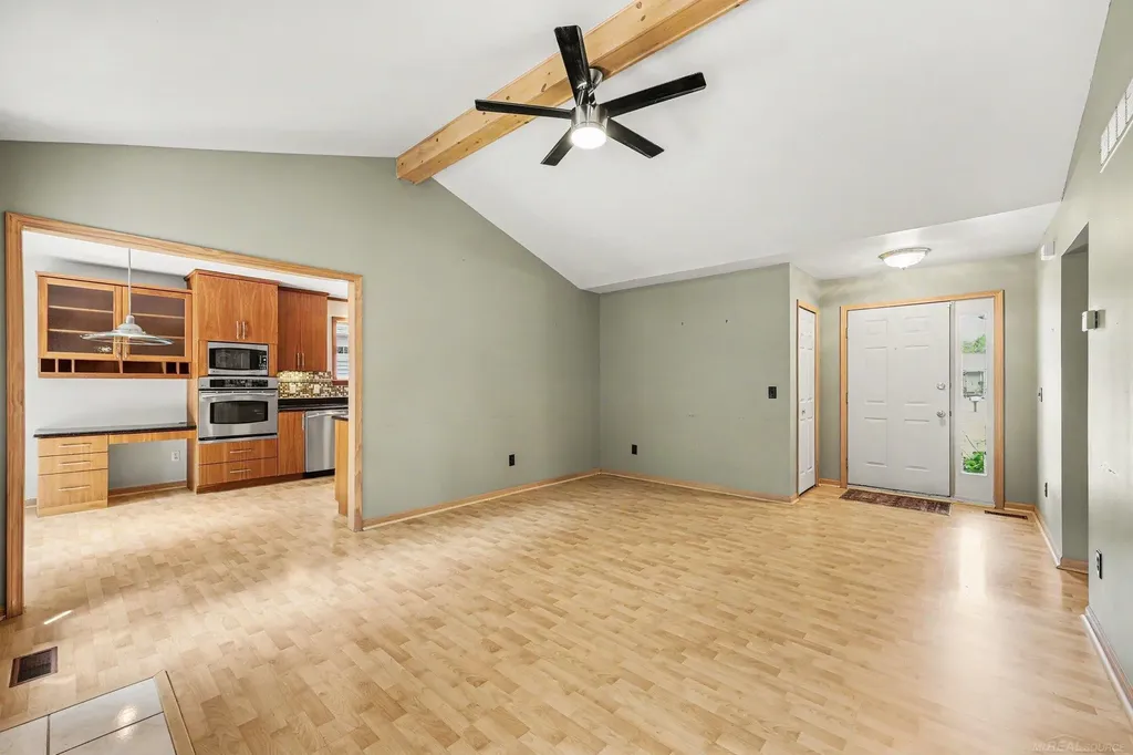 6016 Mulberry Drive Sterling Heights City MI 48314