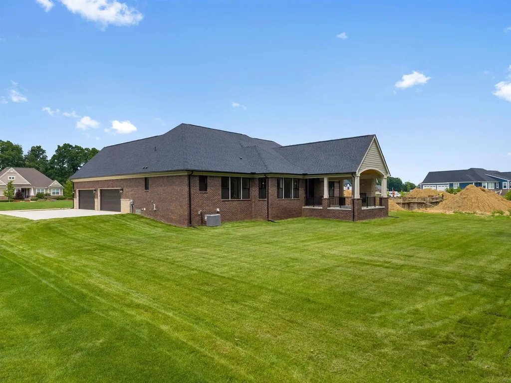7376 Mulberry Drive Washington Township MI 48095