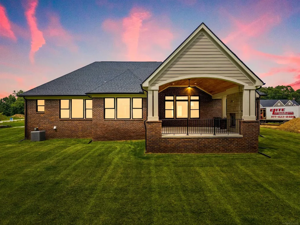 7376 Mulberry Drive Washington Township MI 48095