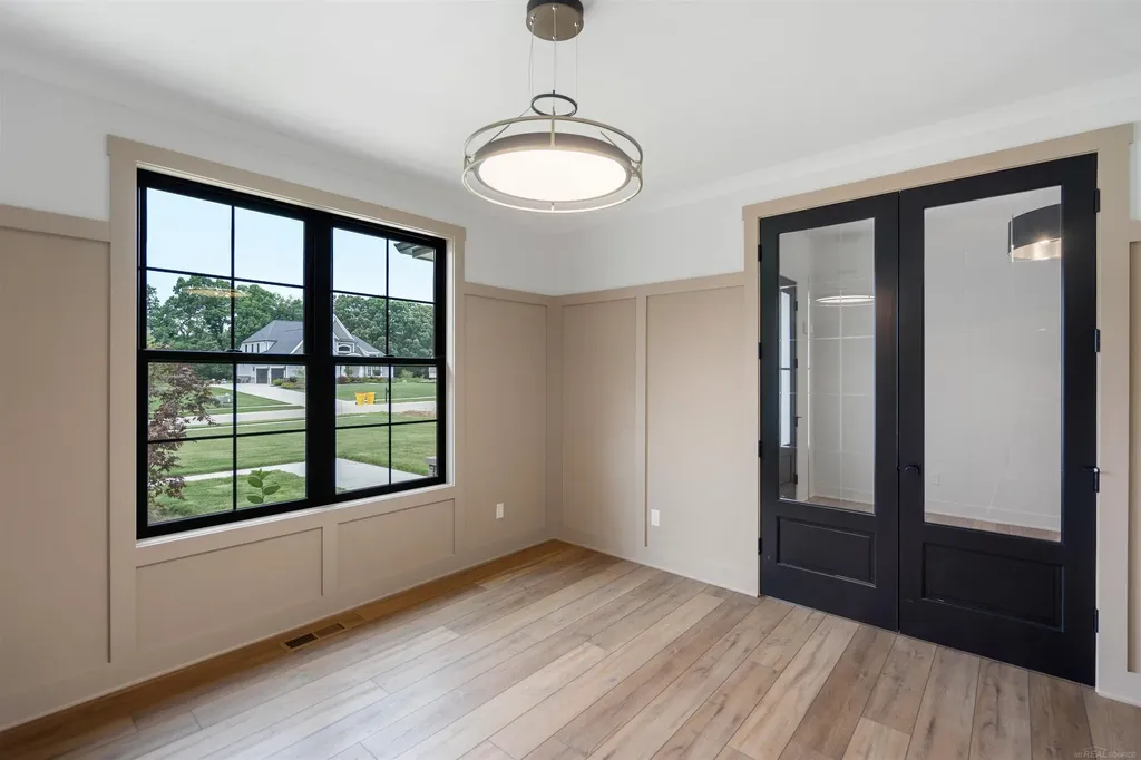 7376 Mulberry Drive Washington Township MI 48095
