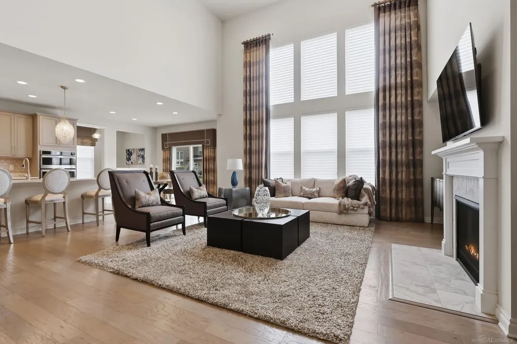 950 Weber Court Lake Orion Village MI 48360