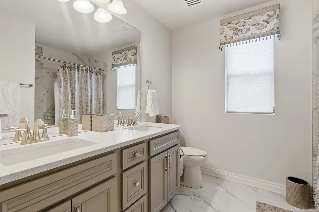 950 Weber Court Lake Orion Village MI 48360