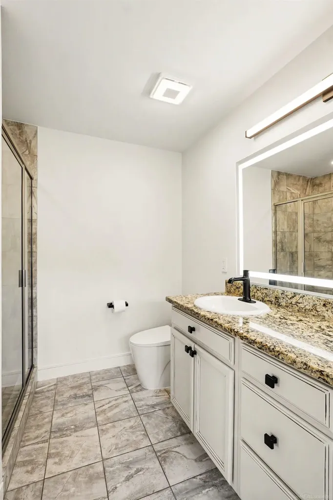 2825 Alorington Court Commerce Charter Township MI 48382
