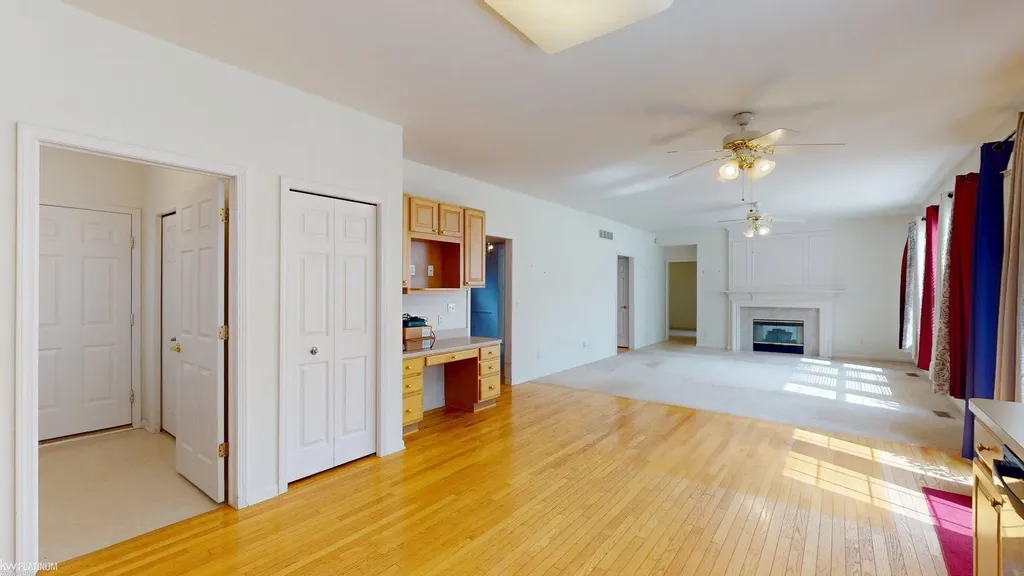49554 Dunhill Drive Macomb Township MI 48044
