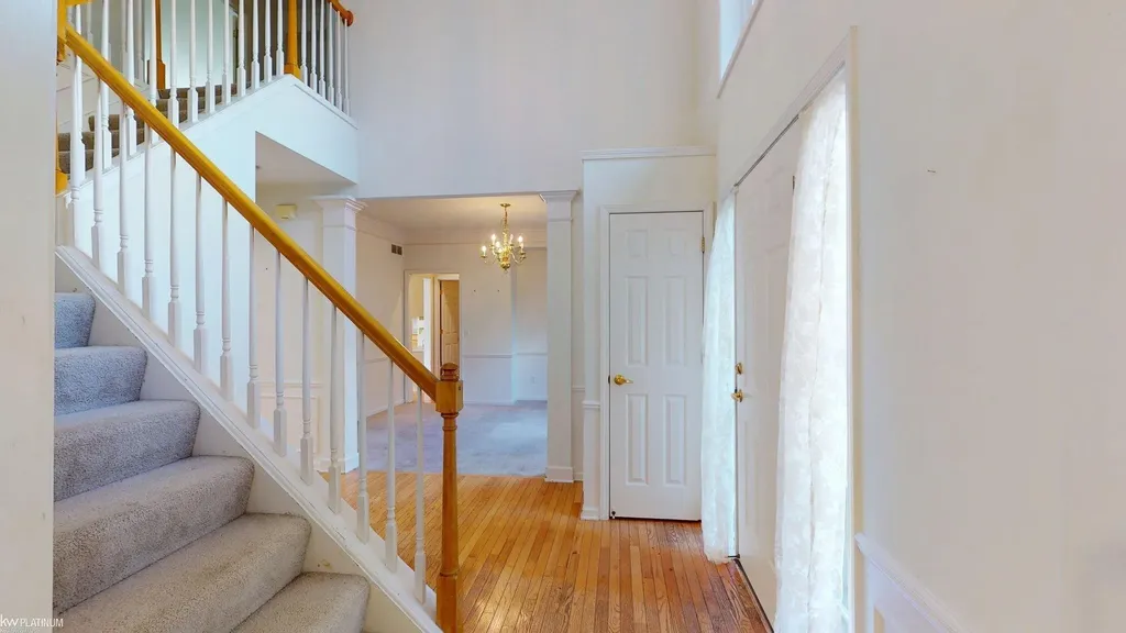49554 Dunhill Drive Macomb Township MI 48044