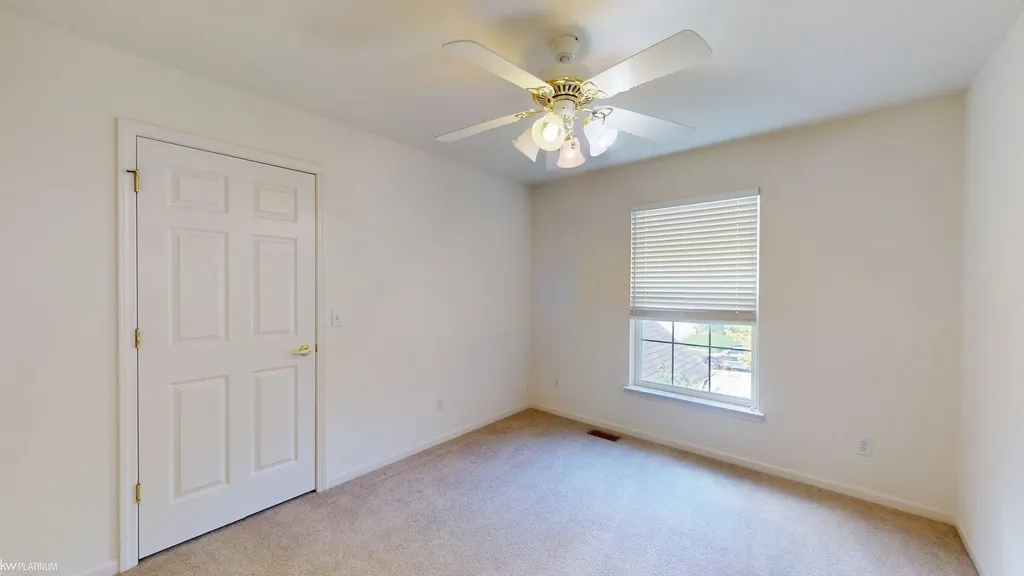 49554 Dunhill Drive Macomb Township MI 48044