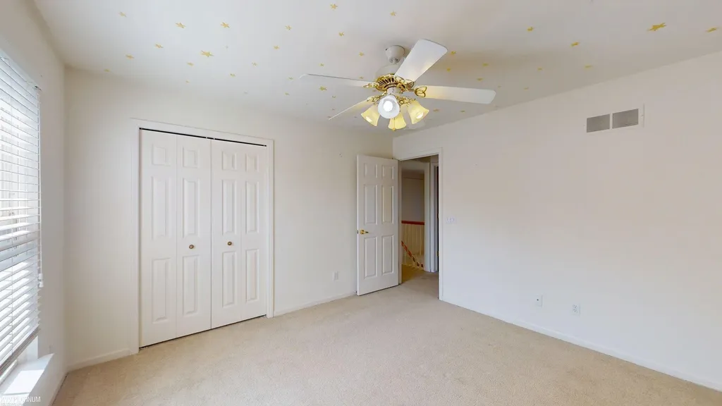 49554 Dunhill Drive Macomb Township MI 48044