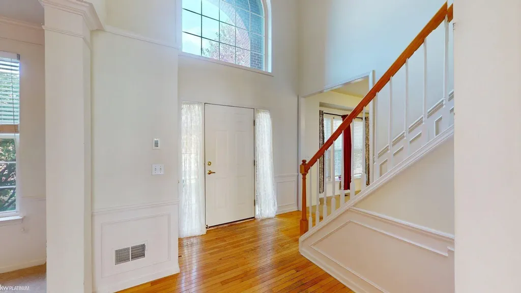 49554 Dunhill Drive Macomb Township MI 48044