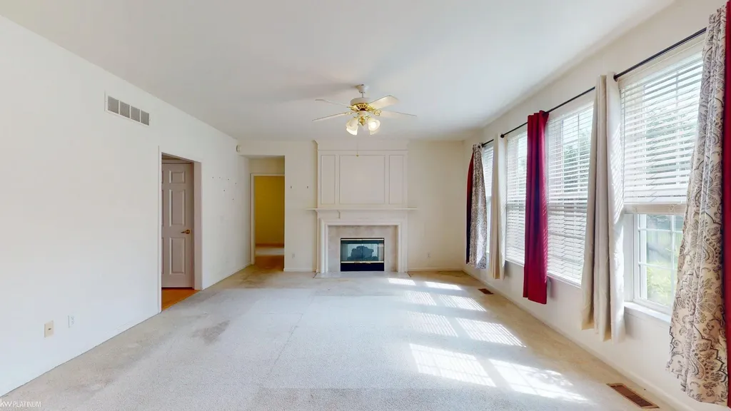 49554 Dunhill Drive Macomb Township MI 48044