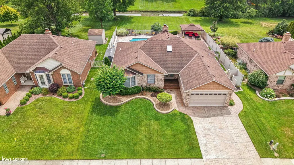 15444 Windsong Drive Macomb Township MI 48044