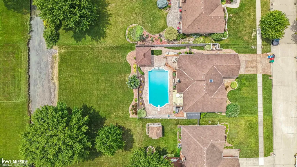 15444 Windsong Drive Macomb Township MI 48044