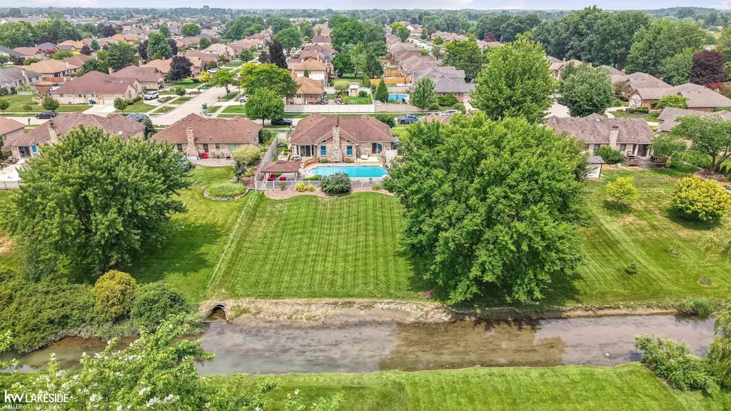 15444 Windsong Drive Macomb Township MI 48044