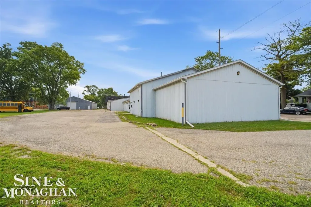 1503 10th Street Port Huron City MI 48060