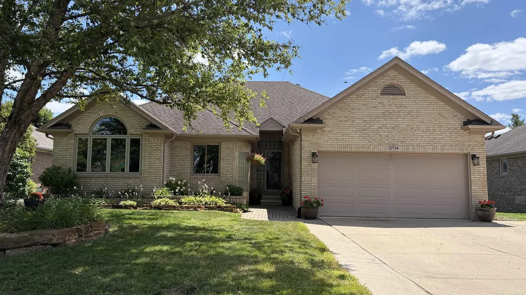 57734 Freda Drive Washington Township MI 48094