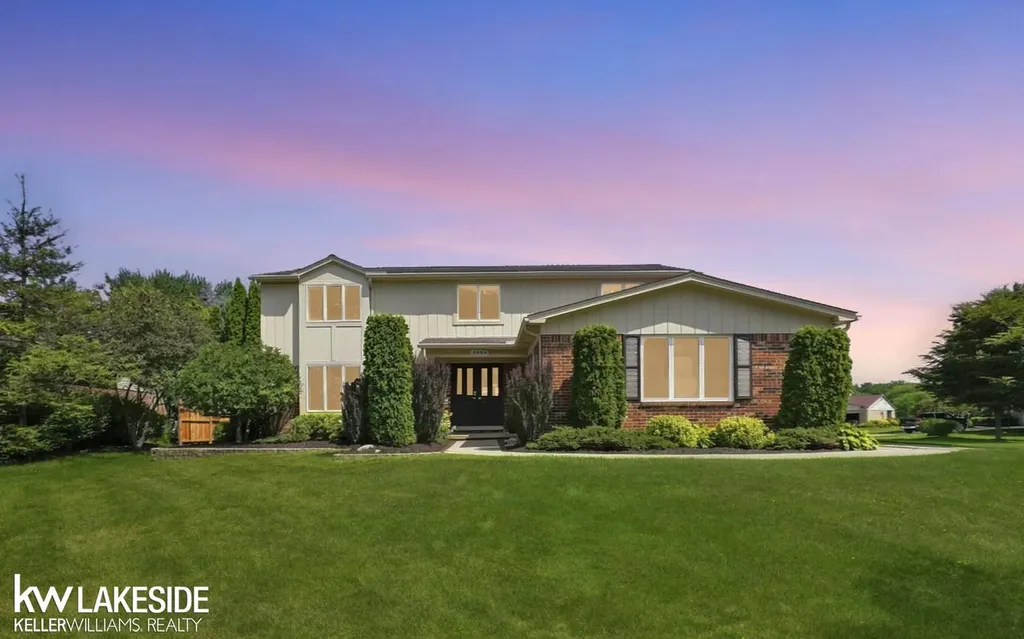 3392 Innsbrook Drive Rochester Hills City MI 48309