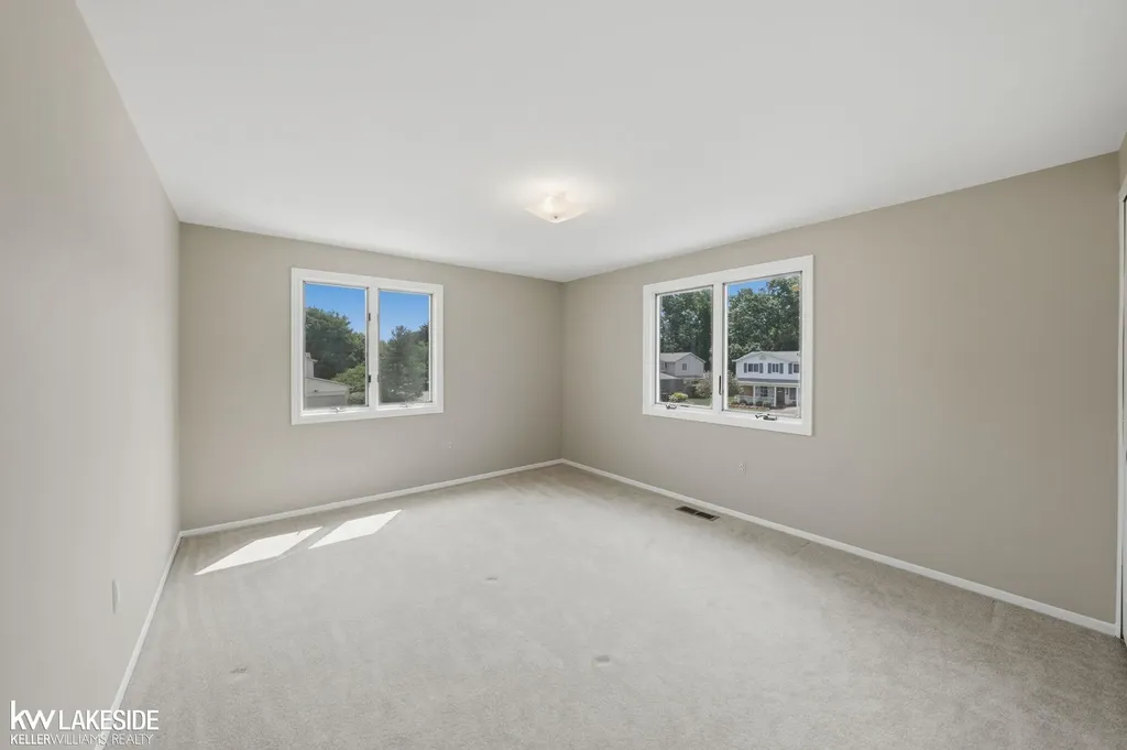 3392 Innsbrook Drive Rochester Hills City MI 48309