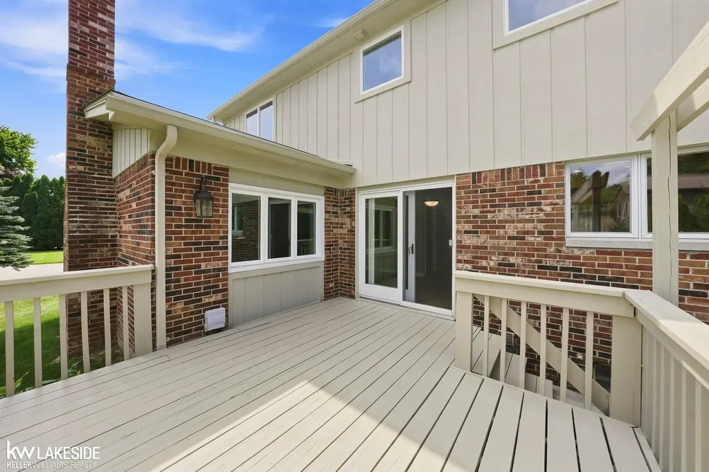 3392 Innsbrook Drive Rochester Hills City MI 48309