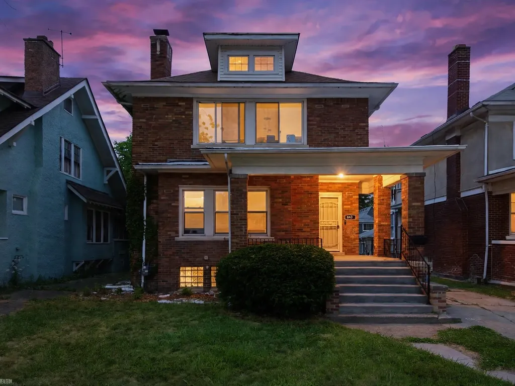 643 Chalmers Street Detroit City MI 48215