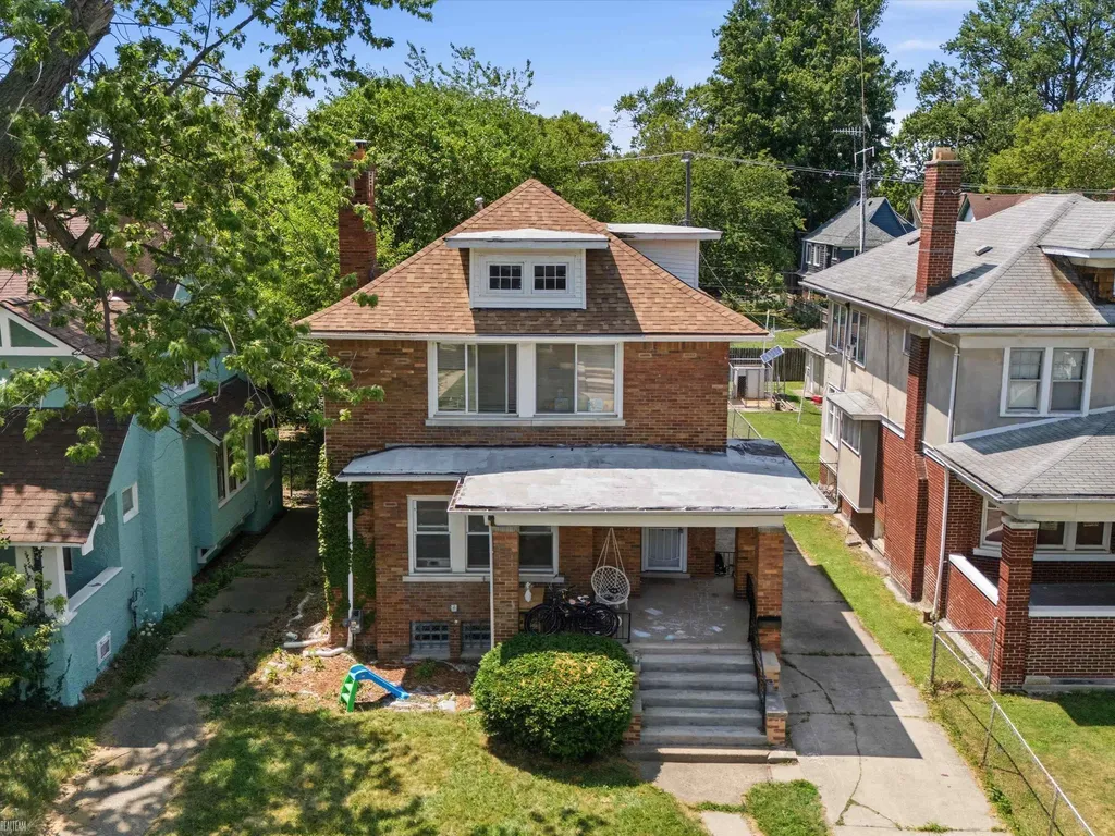 643 Chalmers Street Detroit City MI 48215