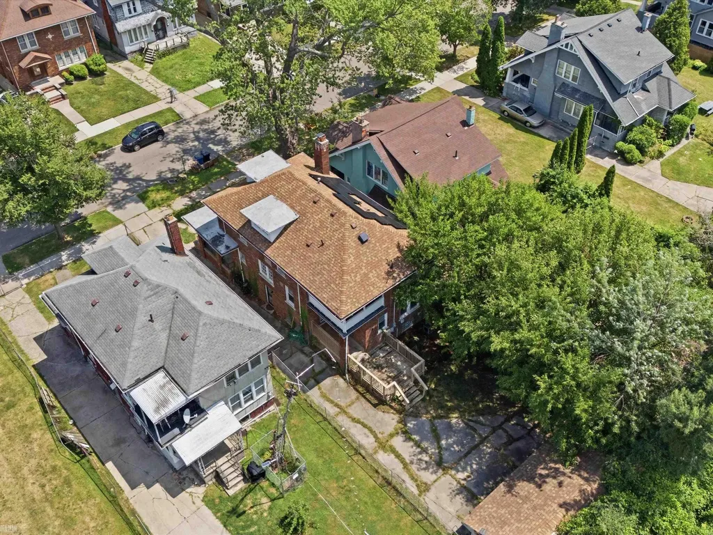 643 Chalmers Street Detroit City MI 48215