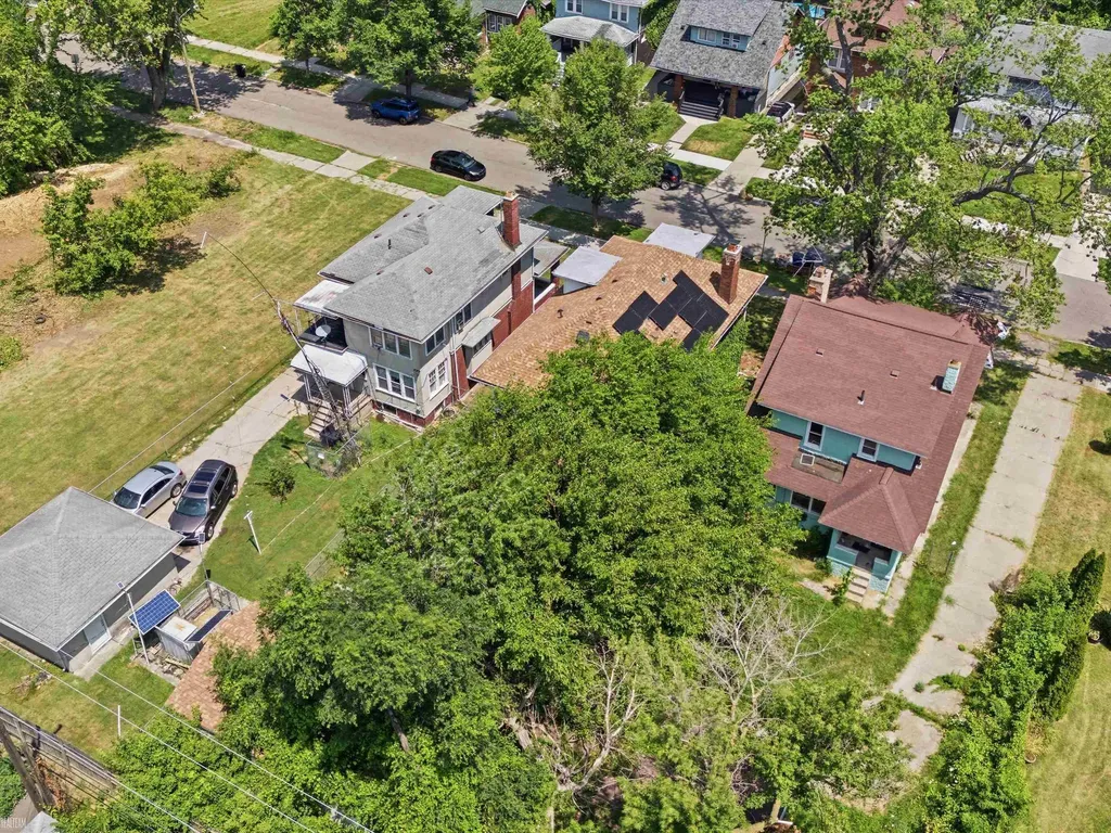 643 Chalmers Street Detroit City MI 48215