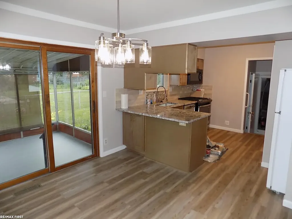 36415 Winterset Drive Clinton Charter Township MI 48035