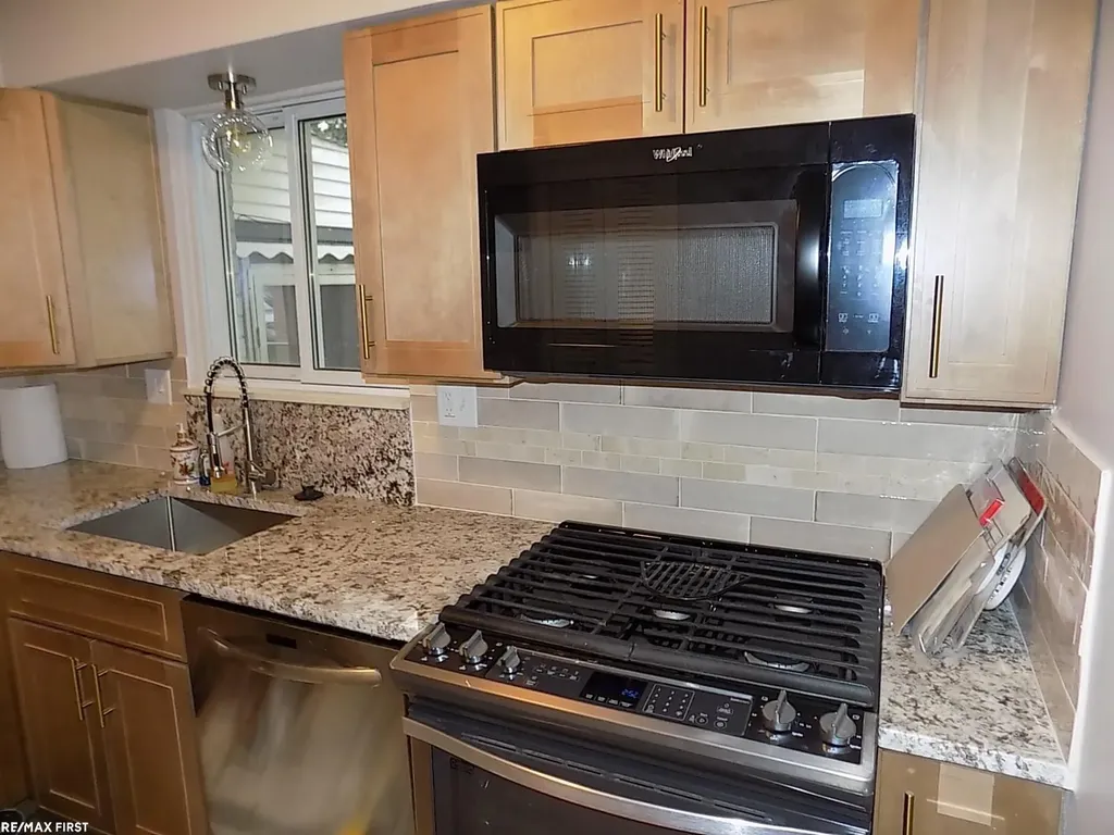 36415 Winterset Drive Clinton Charter Township MI 48035